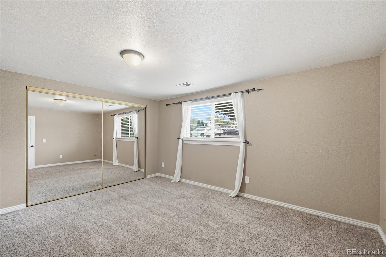7433 S Quince Street Centennial CO 80112