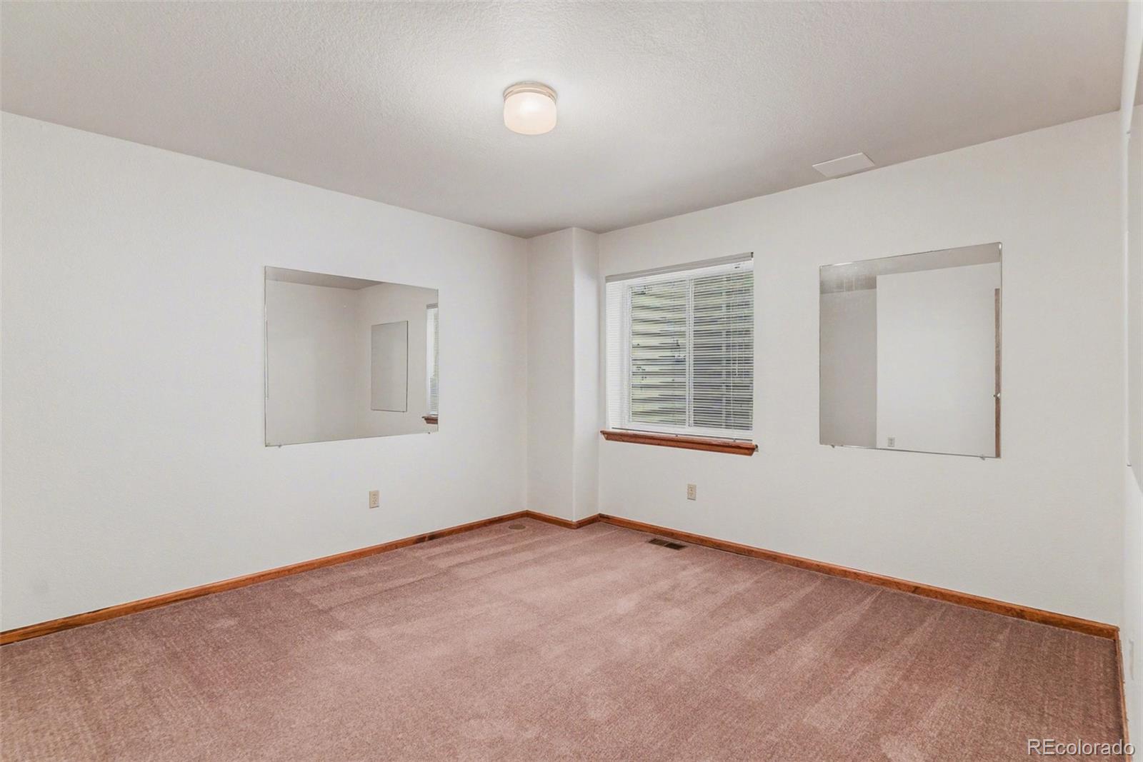 9657 W Peakview Drive Littleton CO 80123