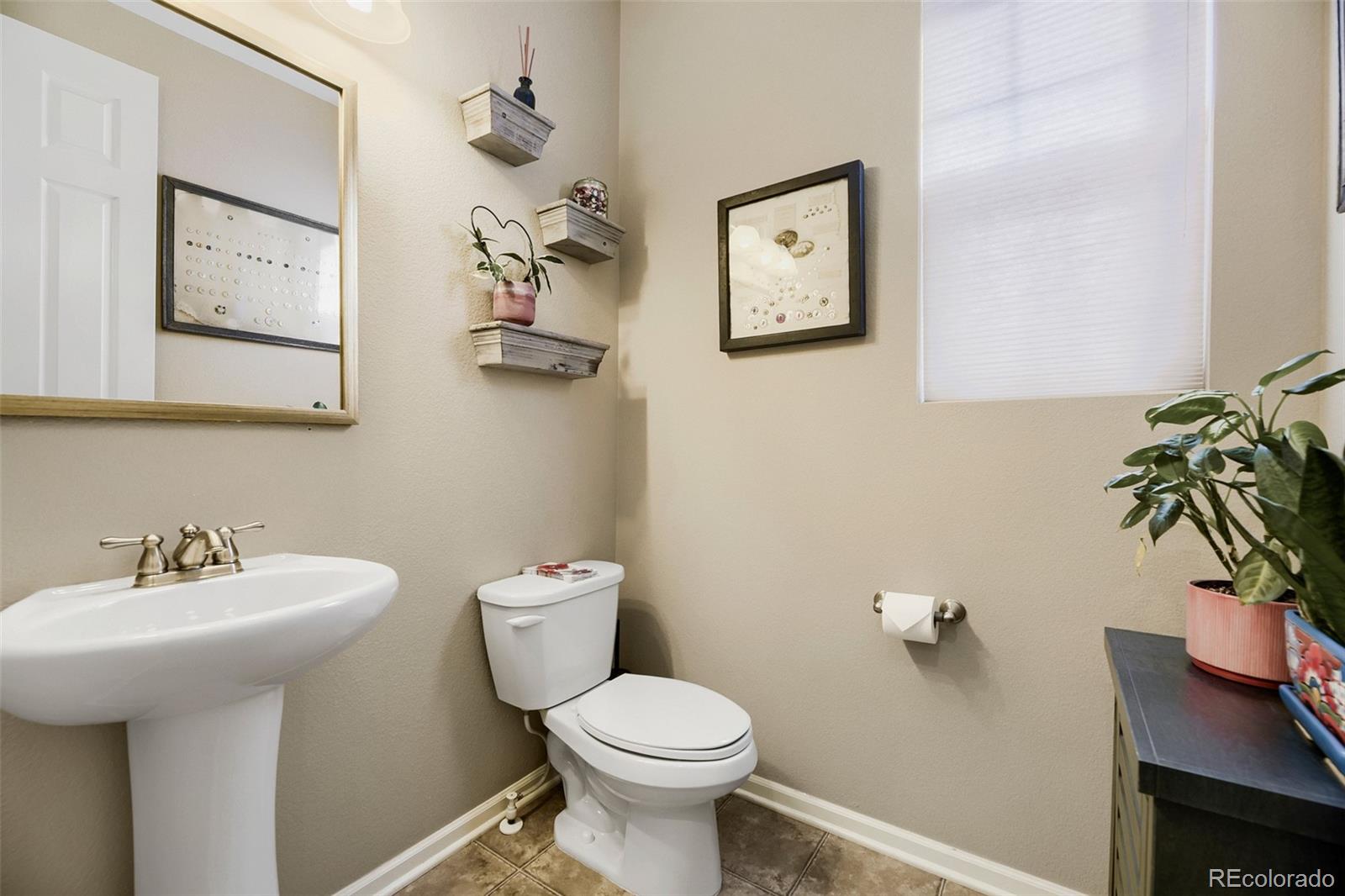 26285 E Frost Place Aurora CO 80016