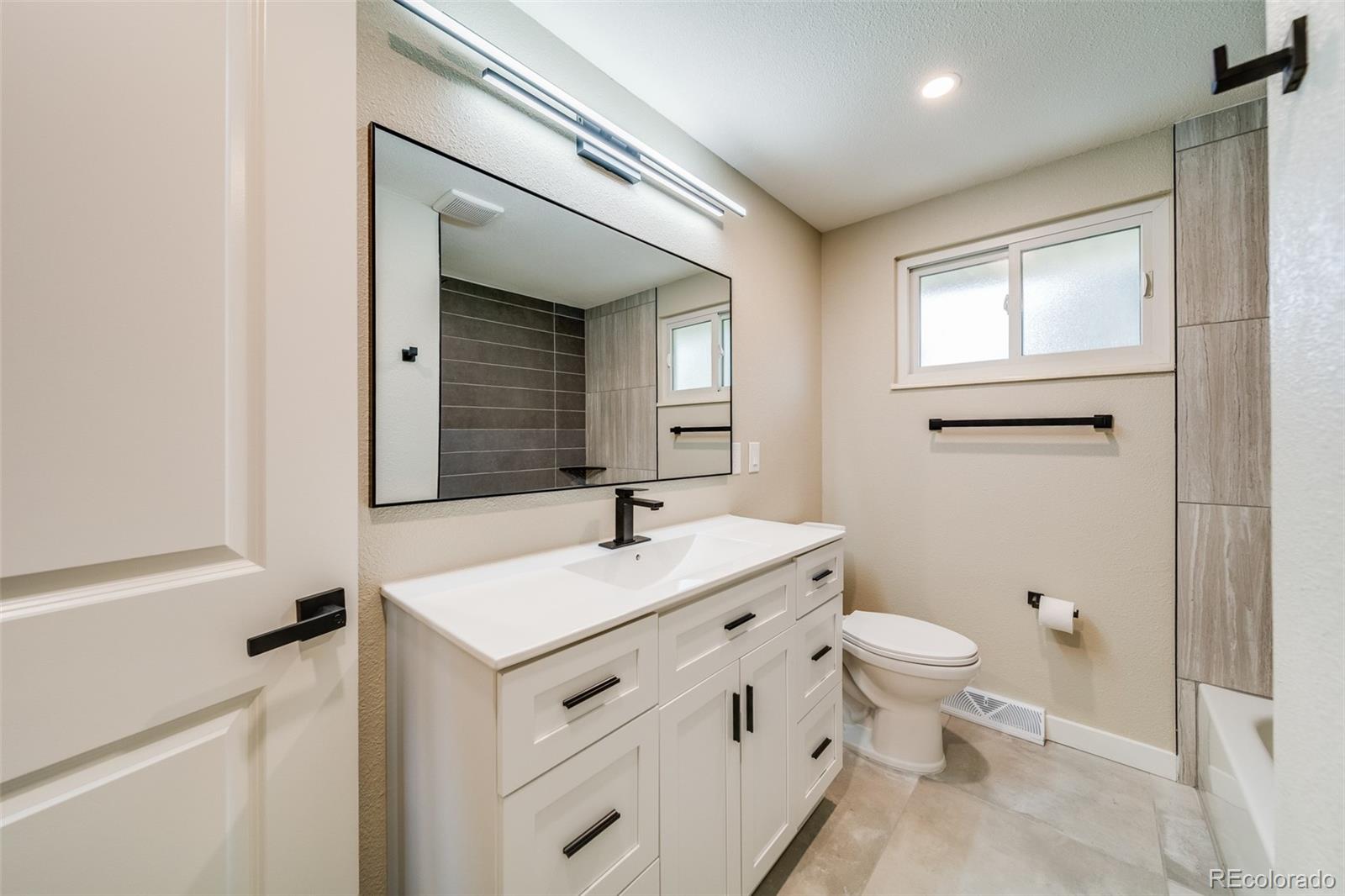 1528 Lamplighter Drive Longmont CO 80504