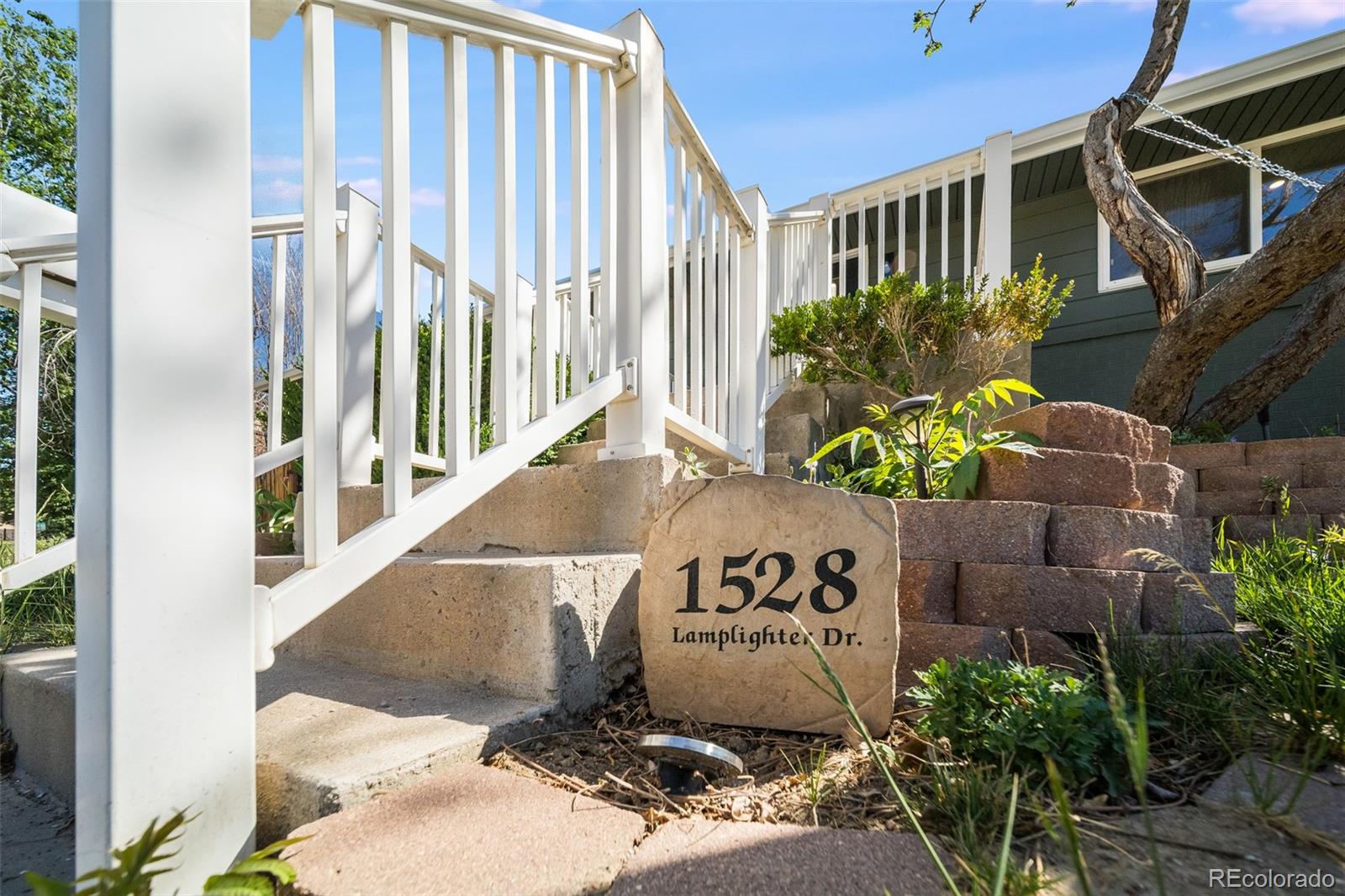1528 Lamplighter Drive Longmont CO 80504