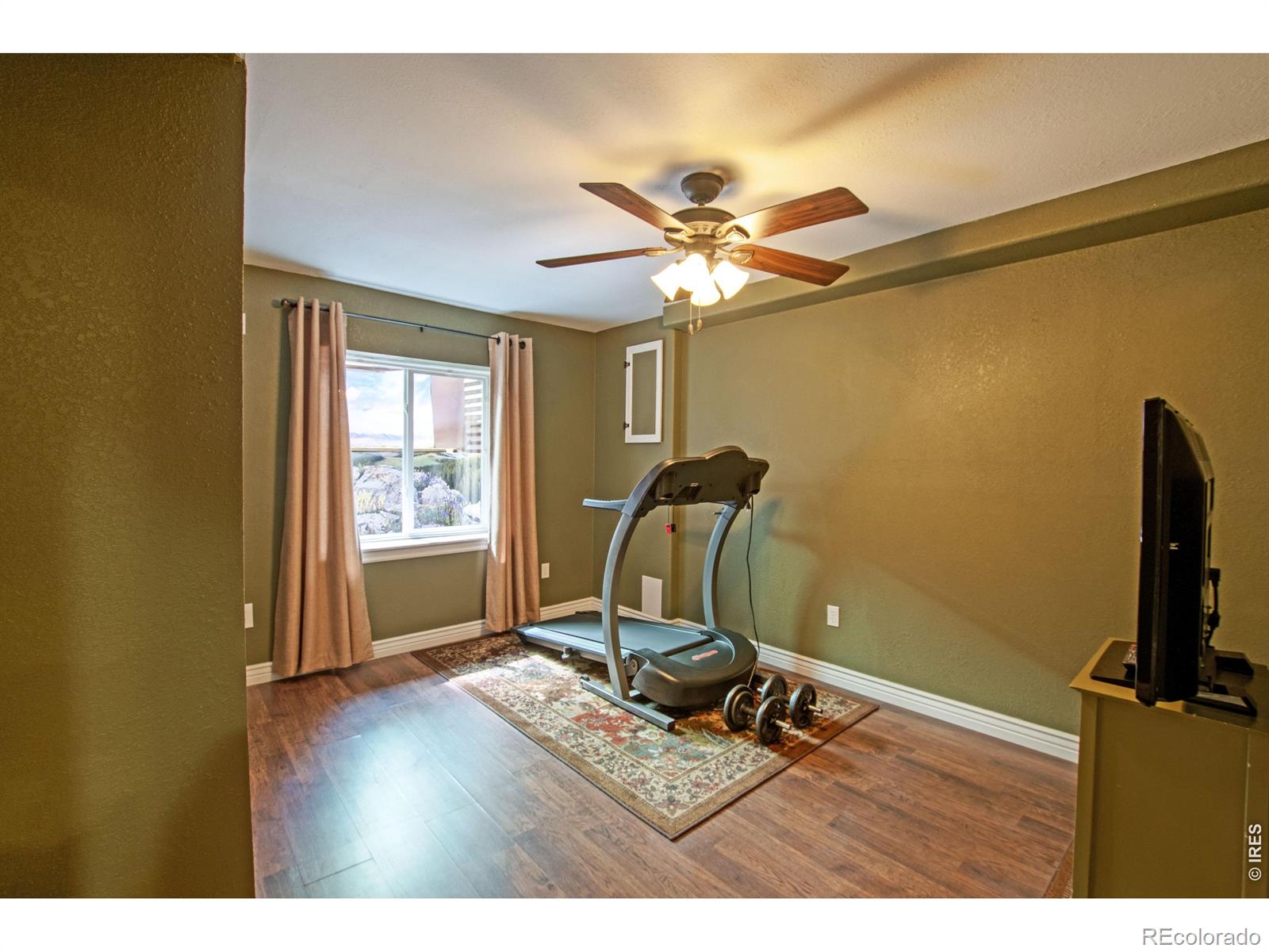615 Americana Road Longmont CO 80504