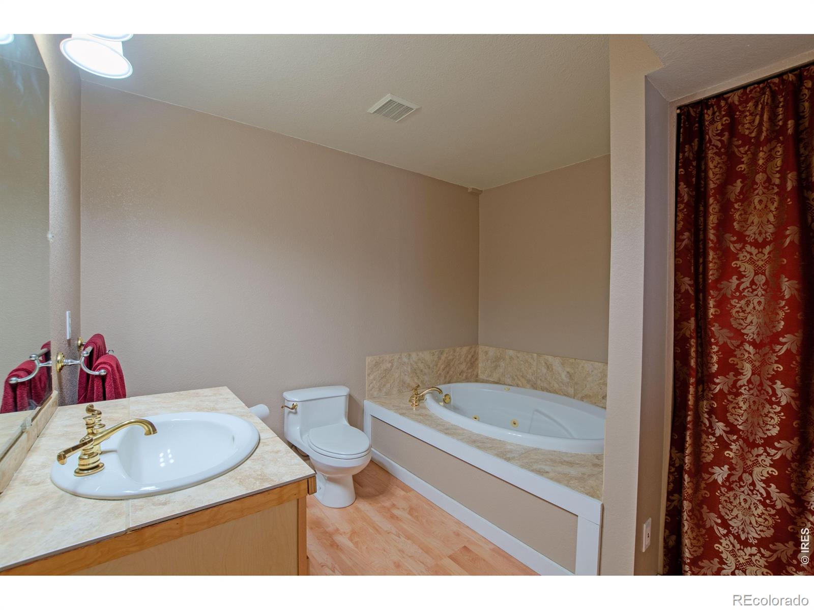 615 Americana Road Longmont CO 80504