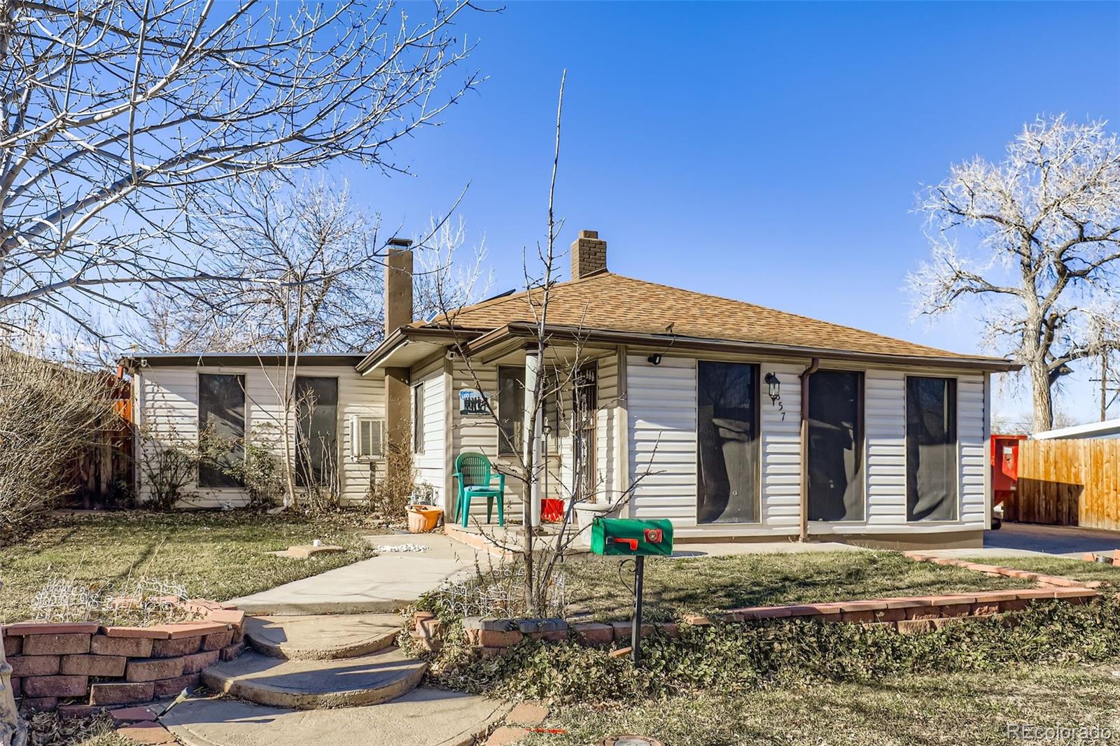 657 Meade Street Denver CO 80204