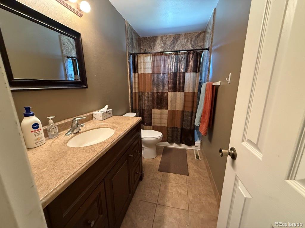 2932 Azalea Street Pueblo CO 81005