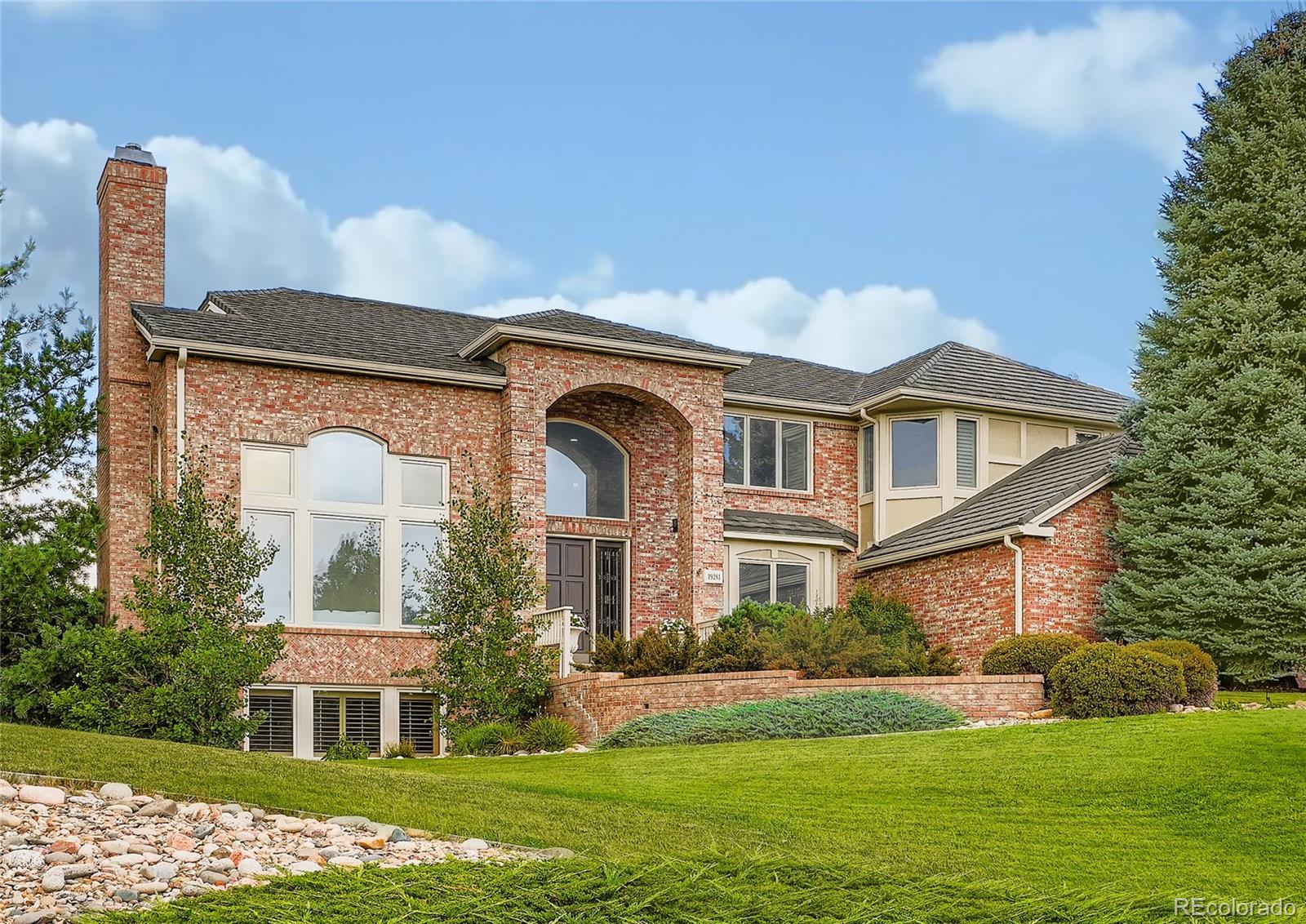 19281 E Hinsdale Lane Centennial CO 80016