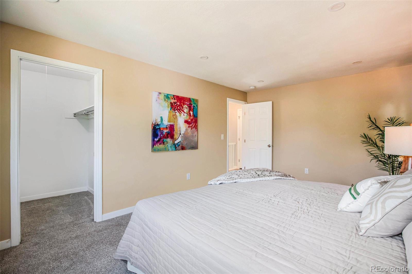 8131 S Estes Street Littleton CO 80128