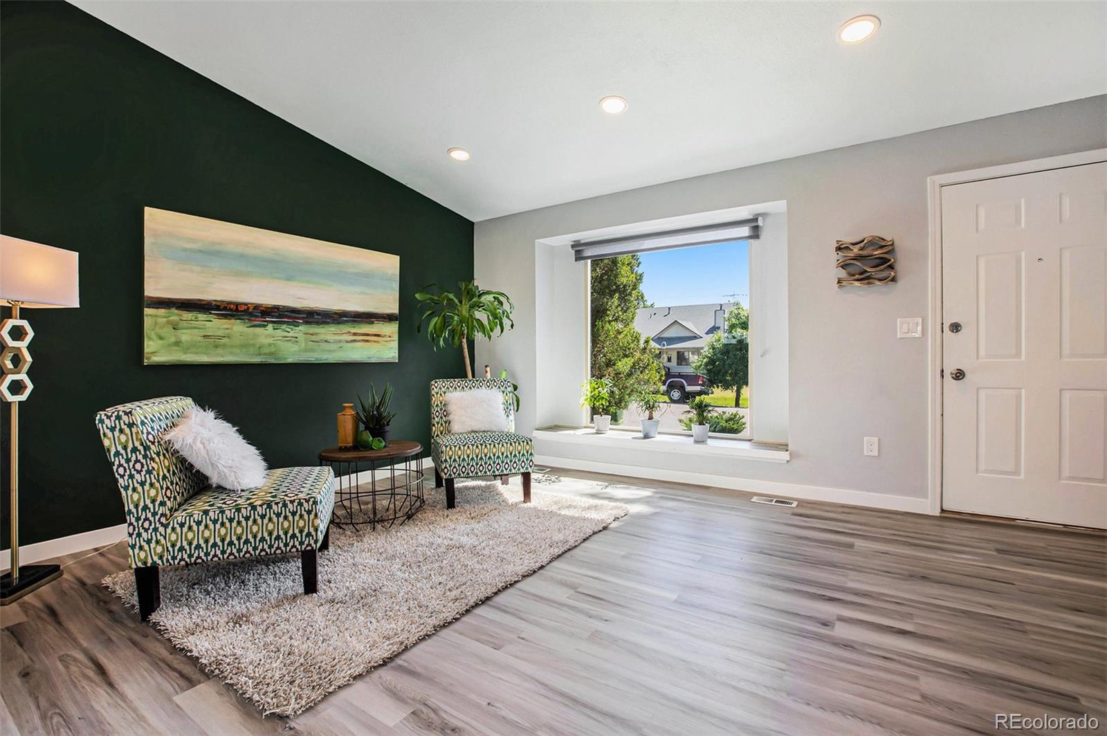 8131 S Estes Street Littleton CO 80128