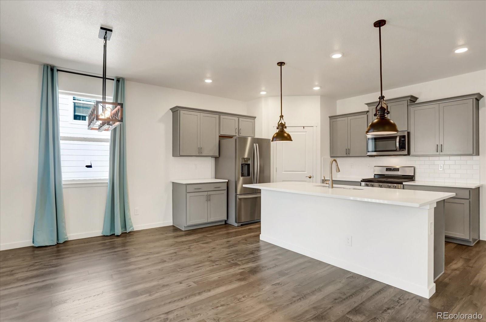 4925 Cattle Cross Trail Castle Rock CO 80104