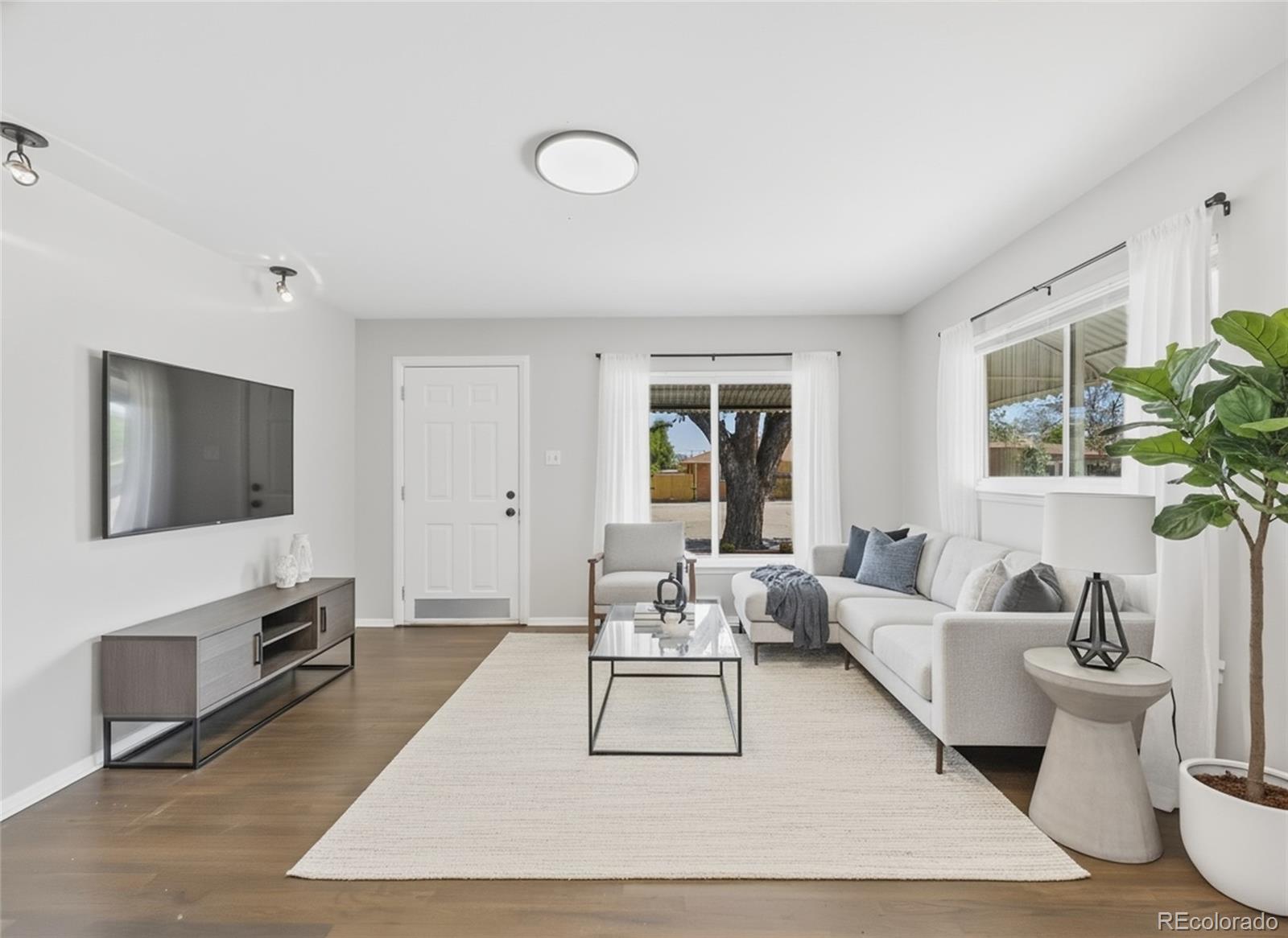 1081 S Knox Court Denver CO 80219