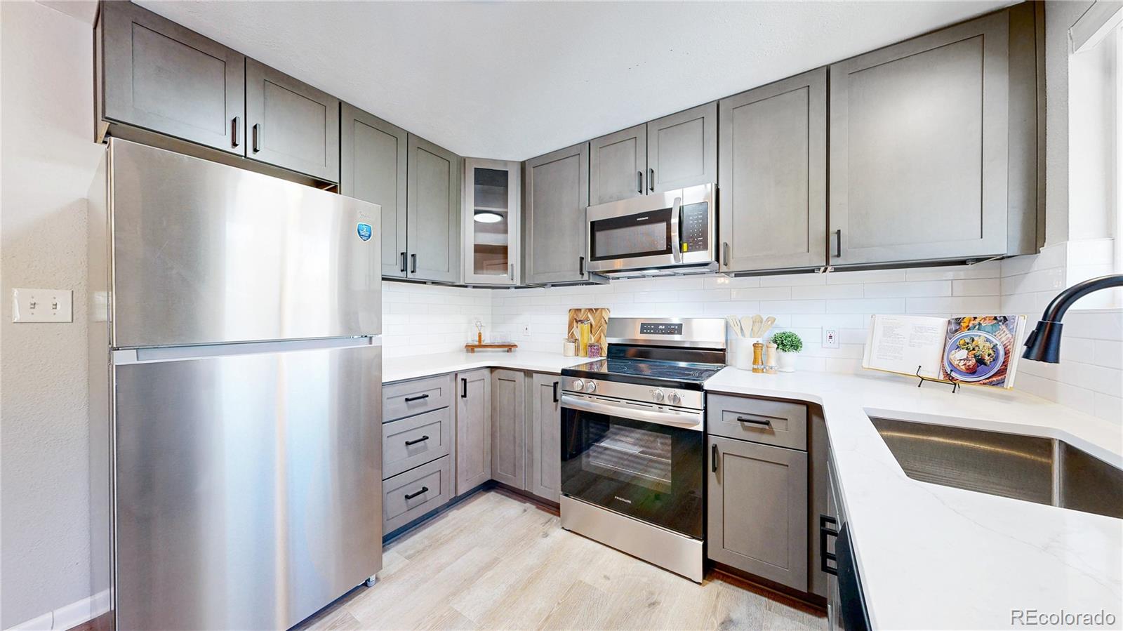 9395-9397 W 45th Avenue Wheat Ridge CO 80033