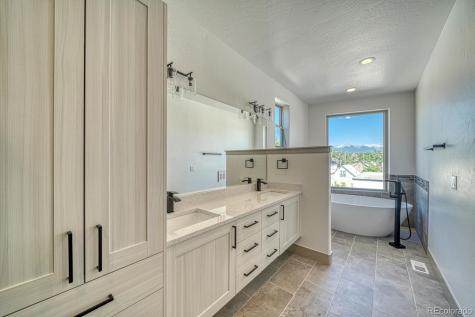 118 New Street Salida CO 81201