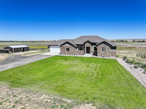 45425 Wolf Creek Drive Bennett CO 80102