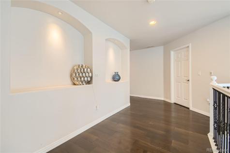 6598 S Telluride Street Aurora CO 80016