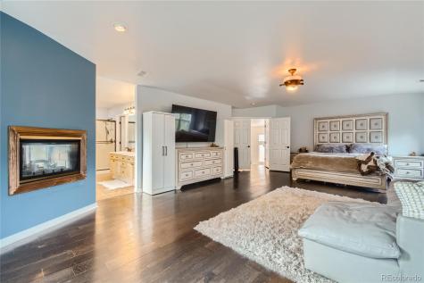 6598 S Telluride Street Aurora CO 80016