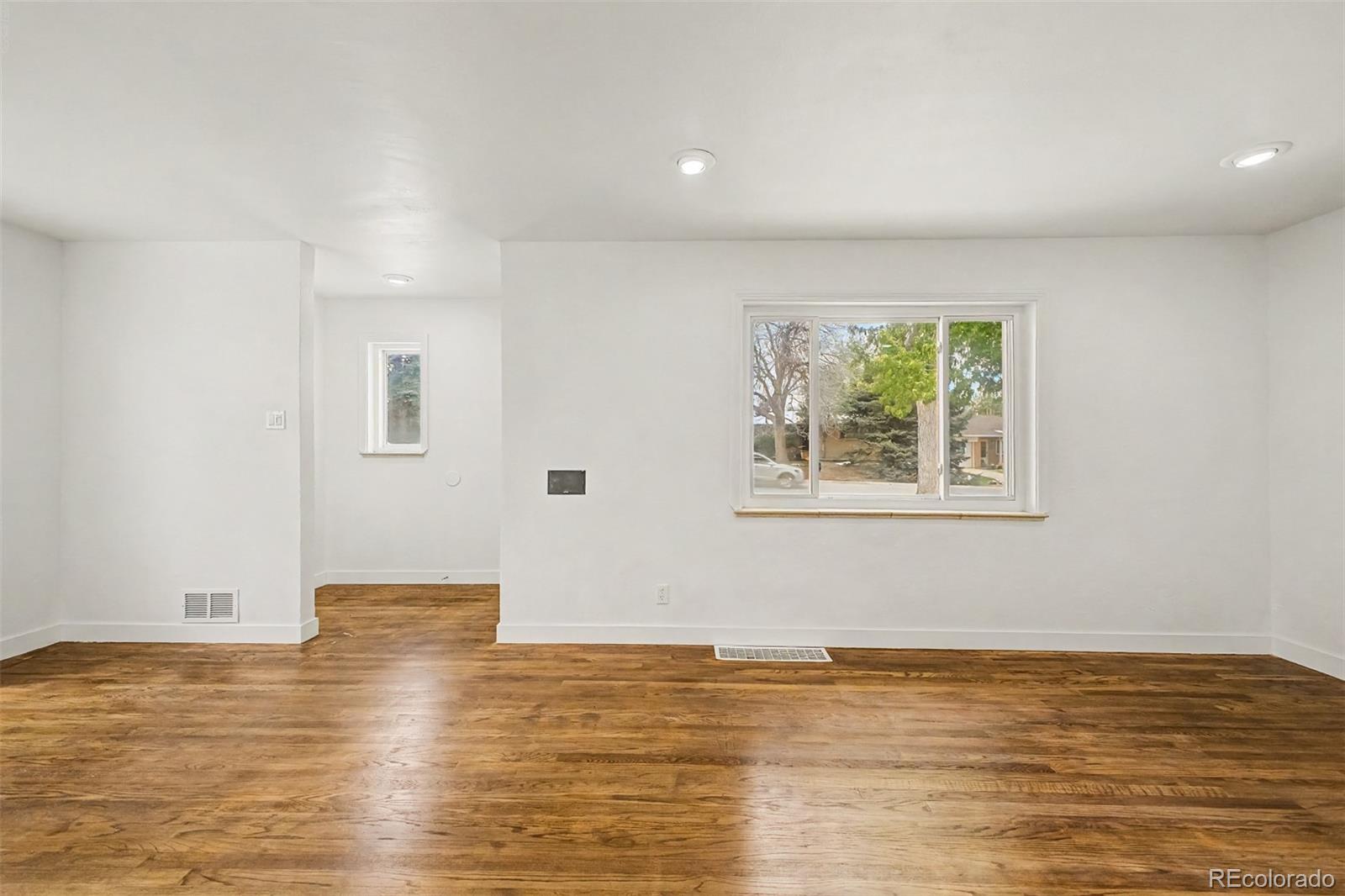 3440 S Dahlia Street Denver CO 80222