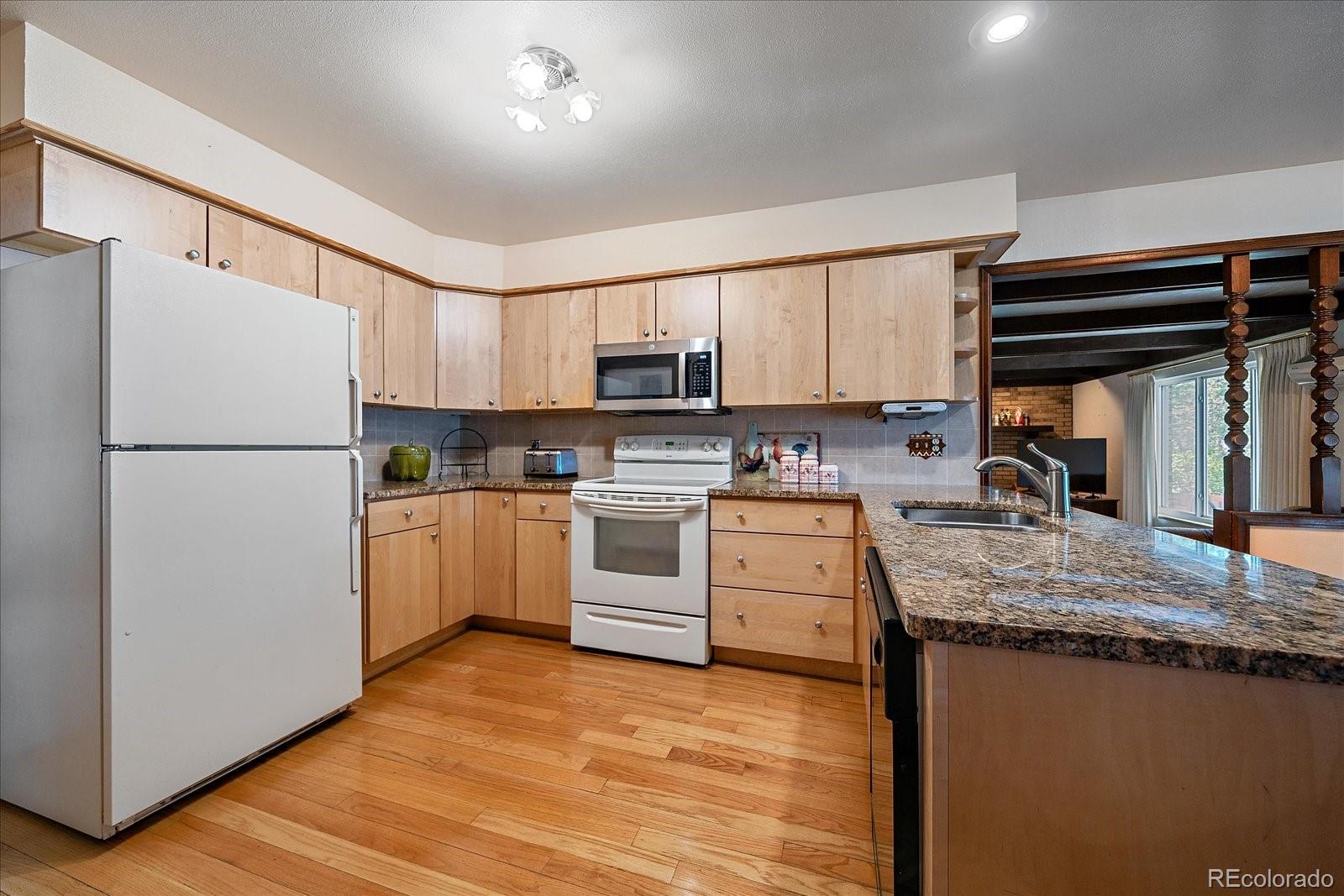 3121 Oak Street Lakewood CO 80215