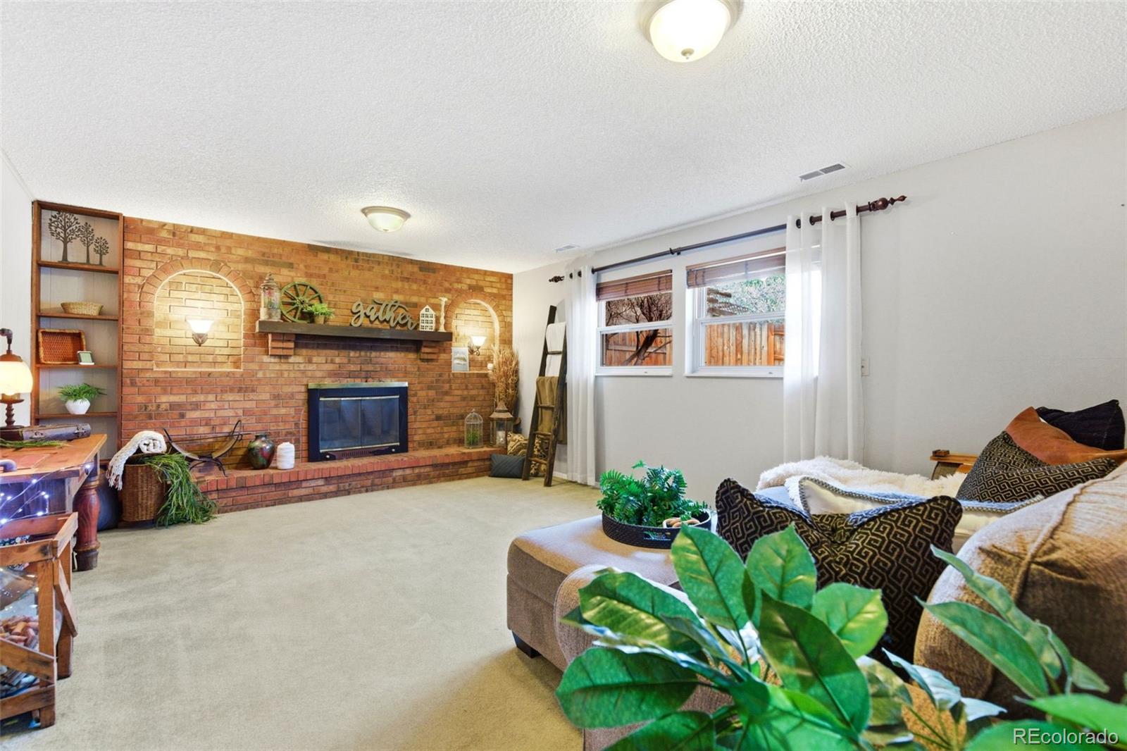 625 Allegheny Drive Colorado Springs CO 80919