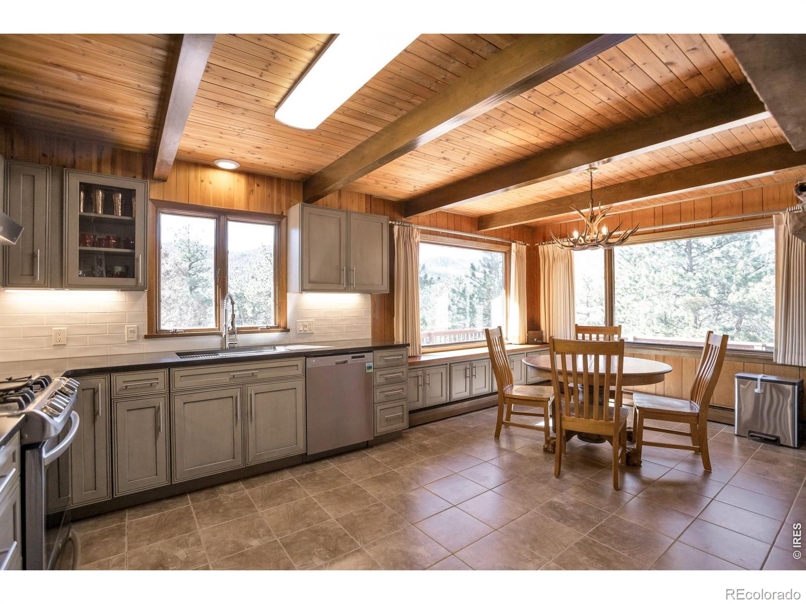 1477 Kiowa Road Lyons CO 80540