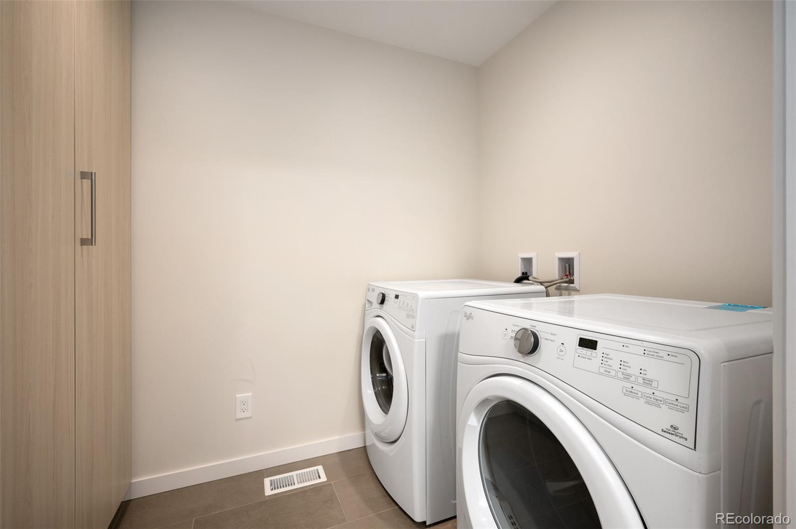 9697 E Powers Drive Greenwood Village CO 80111