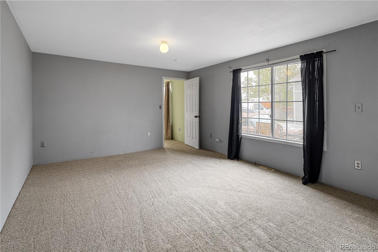 2233 S Fox Street Denver CO 80223