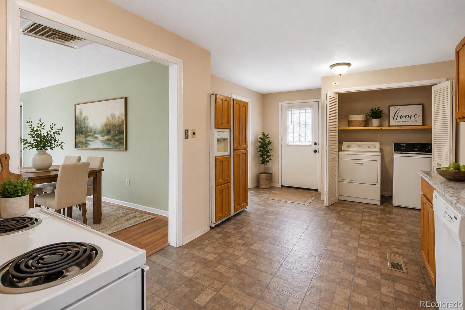 2233 S Fox Street Denver CO 80223