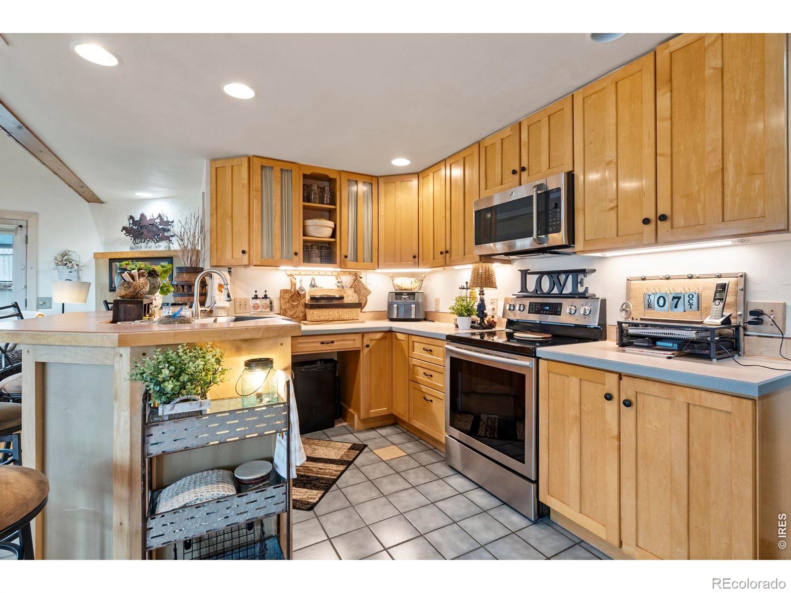 123 Mohawk Road Lyons CO 80540