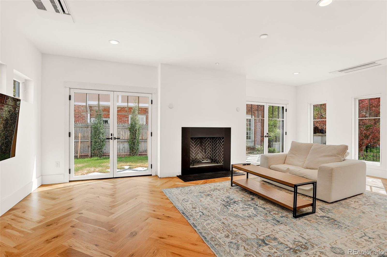 250 Ash Street Denver CO 80220