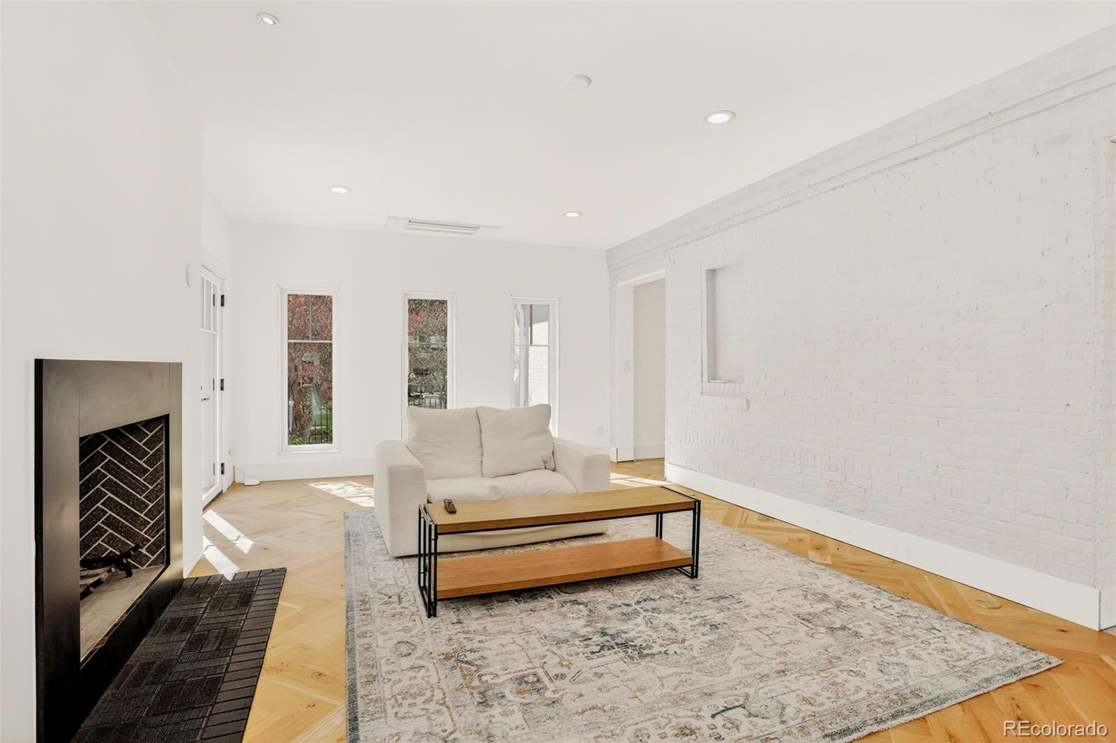 250 Ash Street Denver CO 80220
