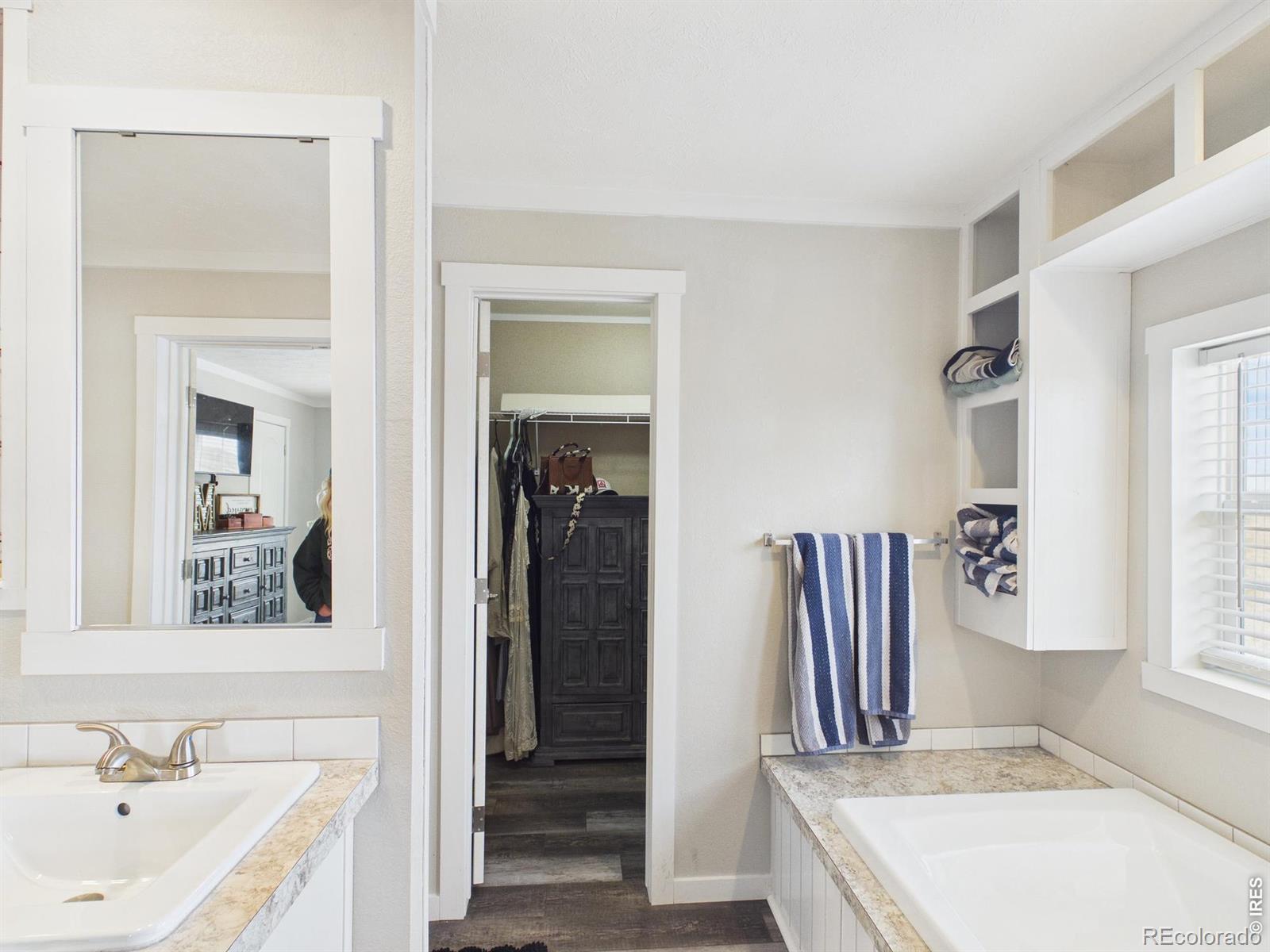 41227 County Road 84 Briggsdale CO 80611
