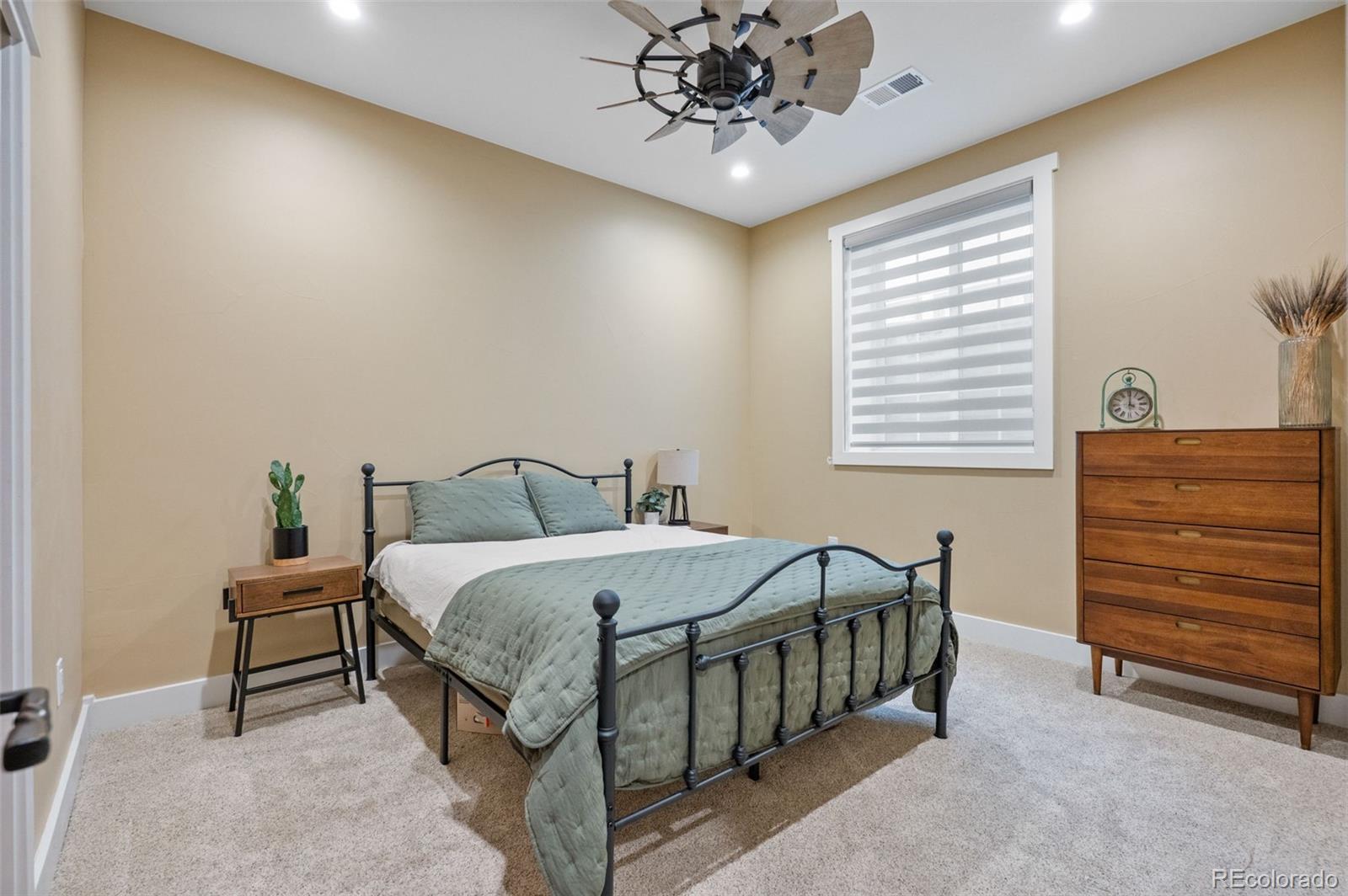 946 S Fulton Street Denver CO 80247