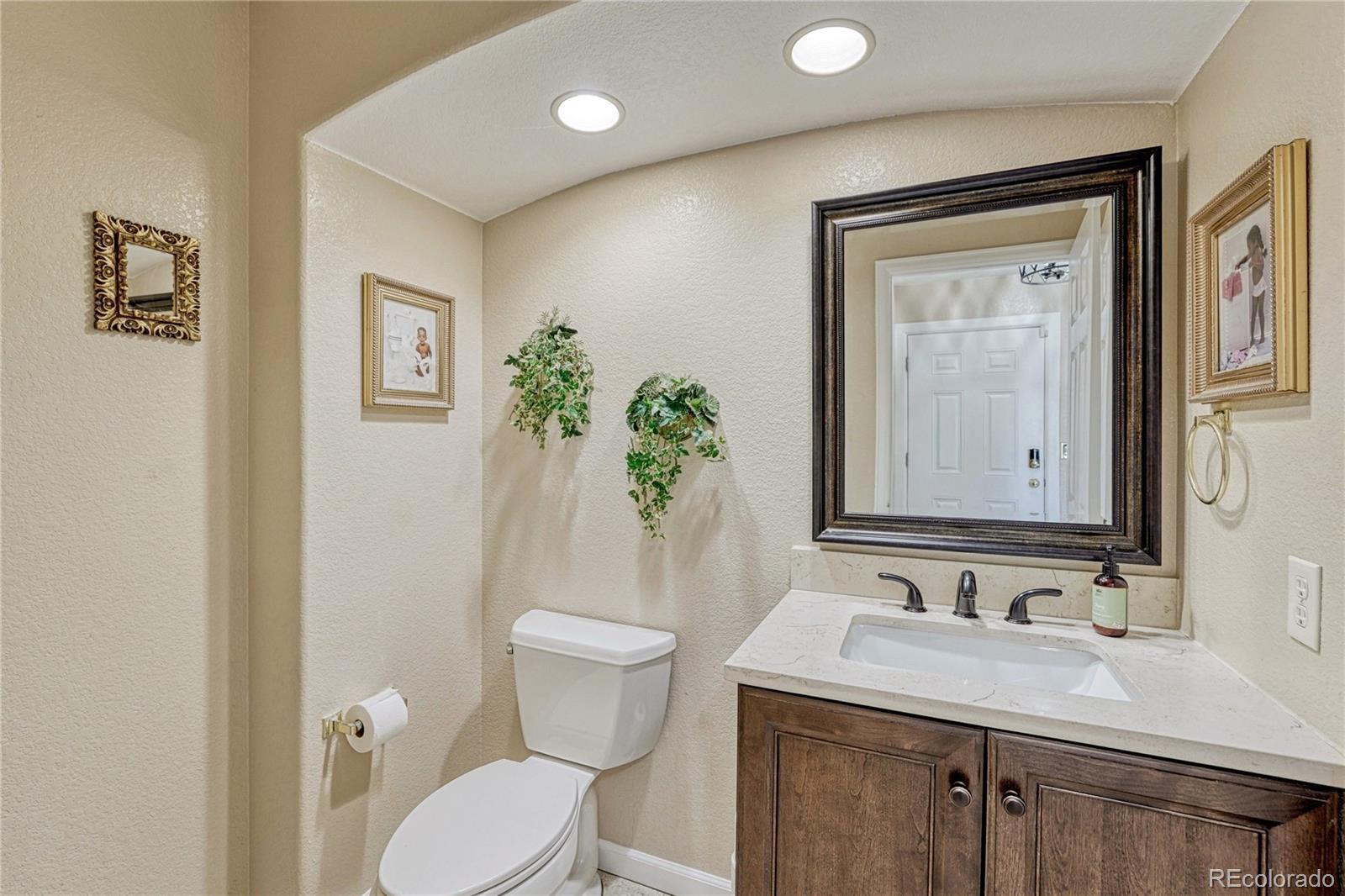 4442 Iran Street Aurora CO 80249
