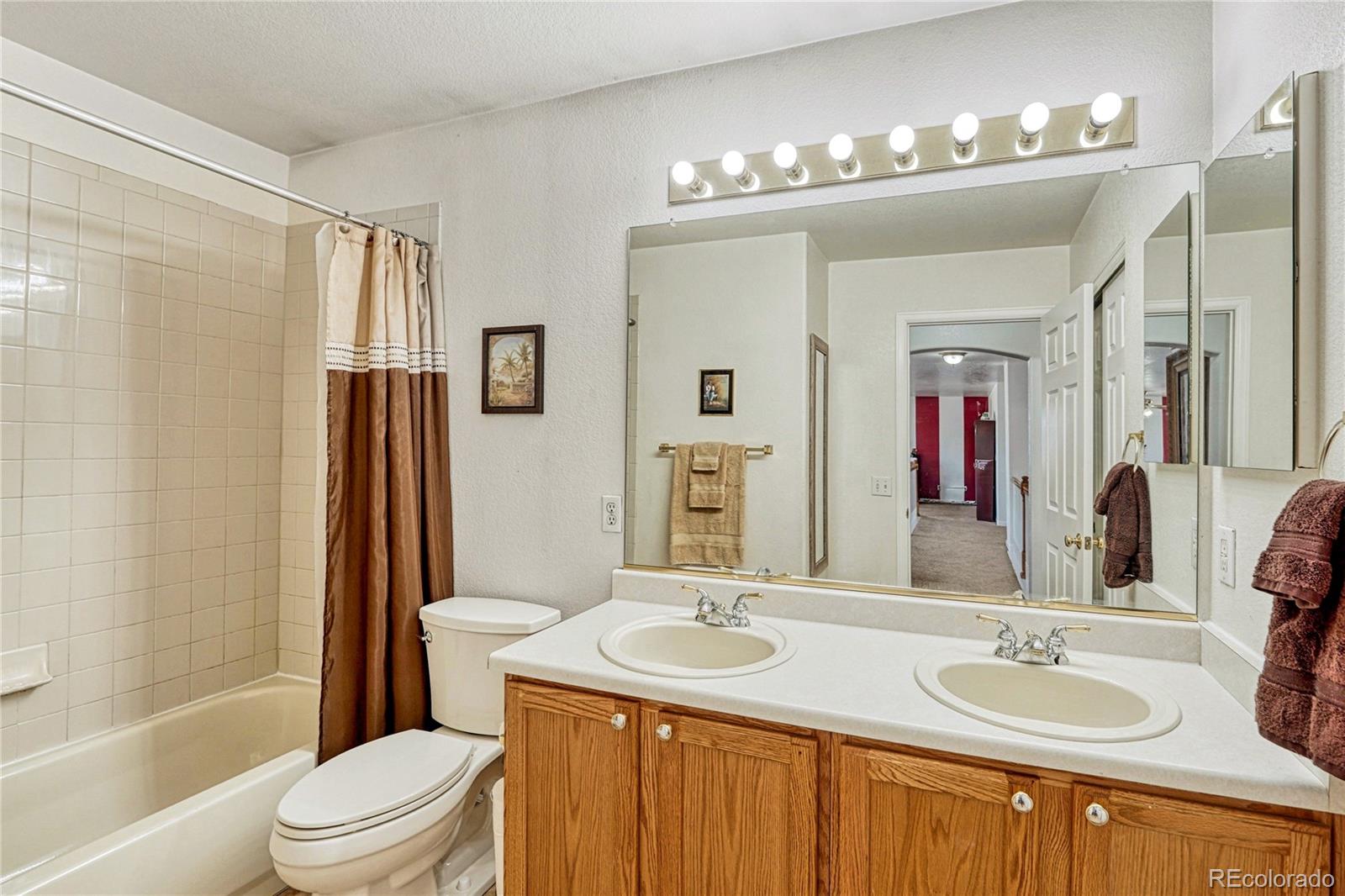 4442 Iran Street Aurora CO 80249