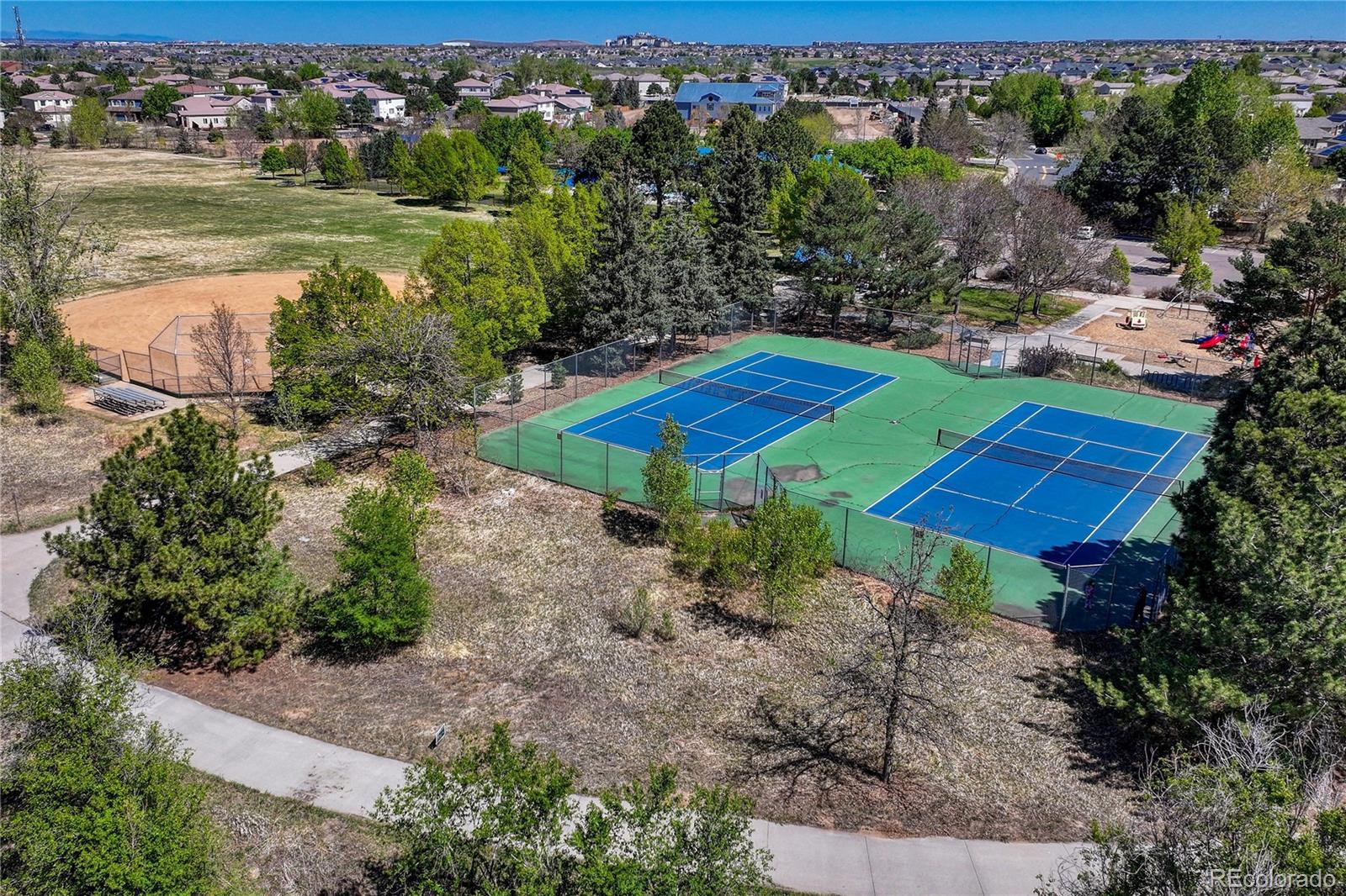 4442 Iran Street Aurora CO 80249