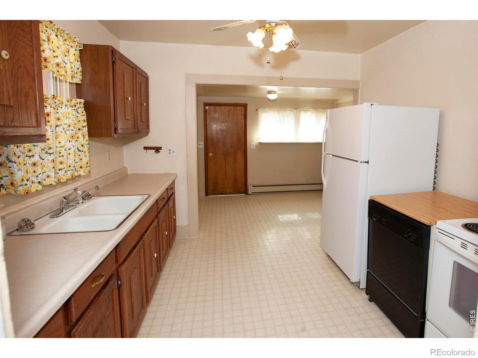 323 Cleveland Street Sterling CO 80751