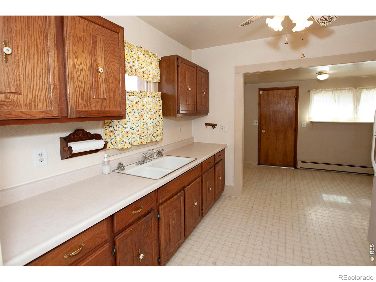 323 Cleveland Street Sterling CO 80751