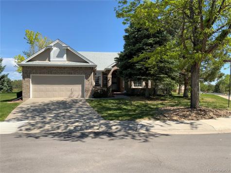 2 Mackenzie Court Highlands Ranch CO 80130