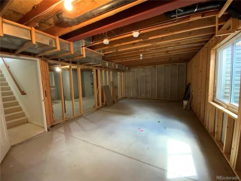 2 Mackenzie Court Highlands Ranch CO 80130