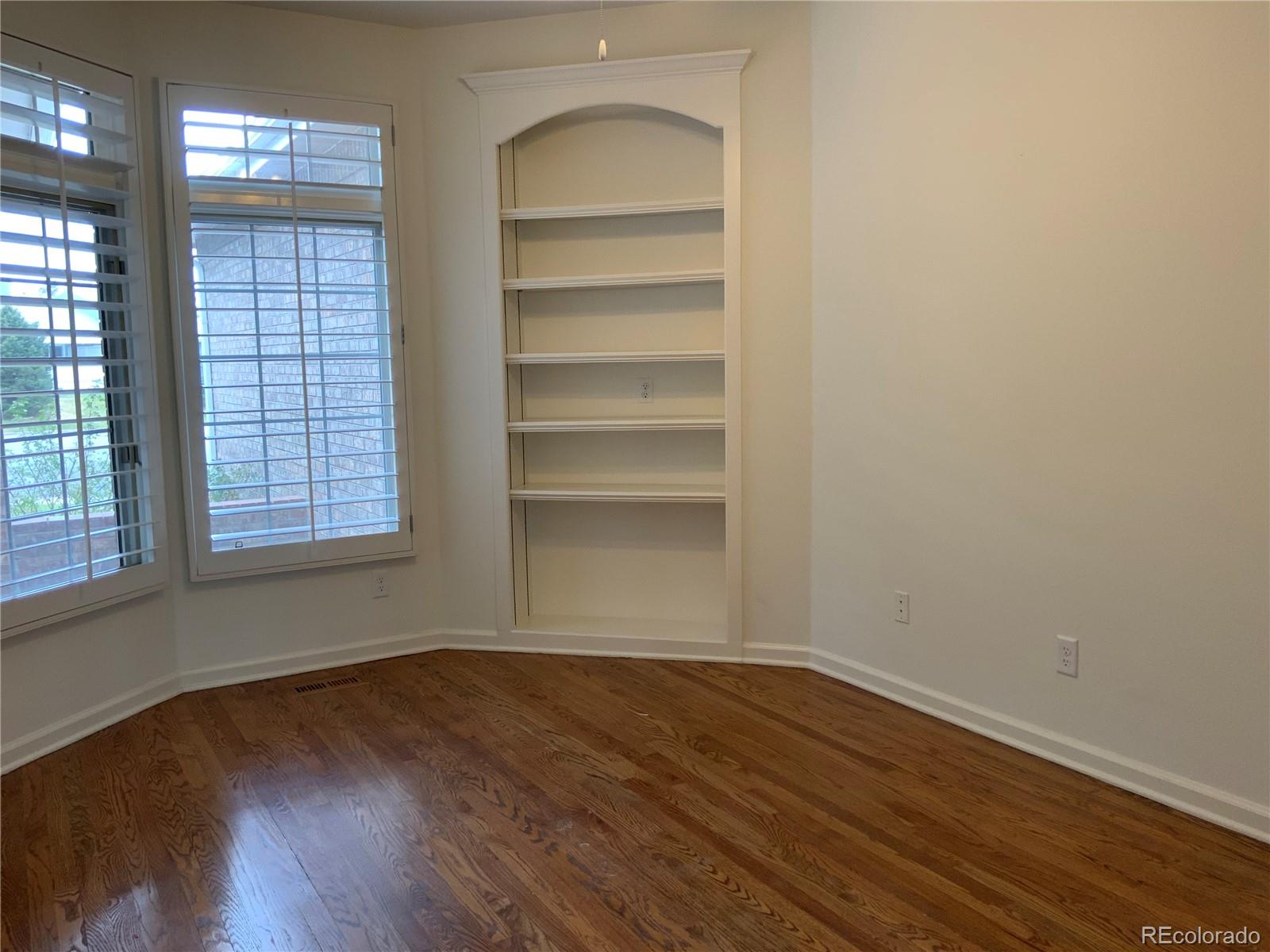 2 Mackenzie Court Highlands Ranch CO 80130