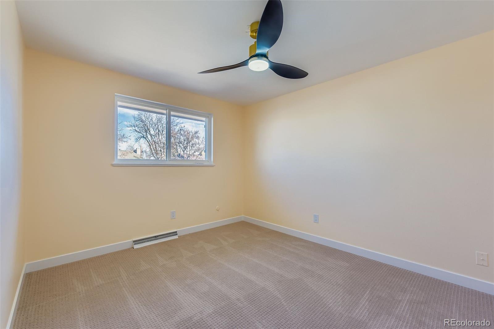 4264 W Radcliff Avenue Denver CO 80236
