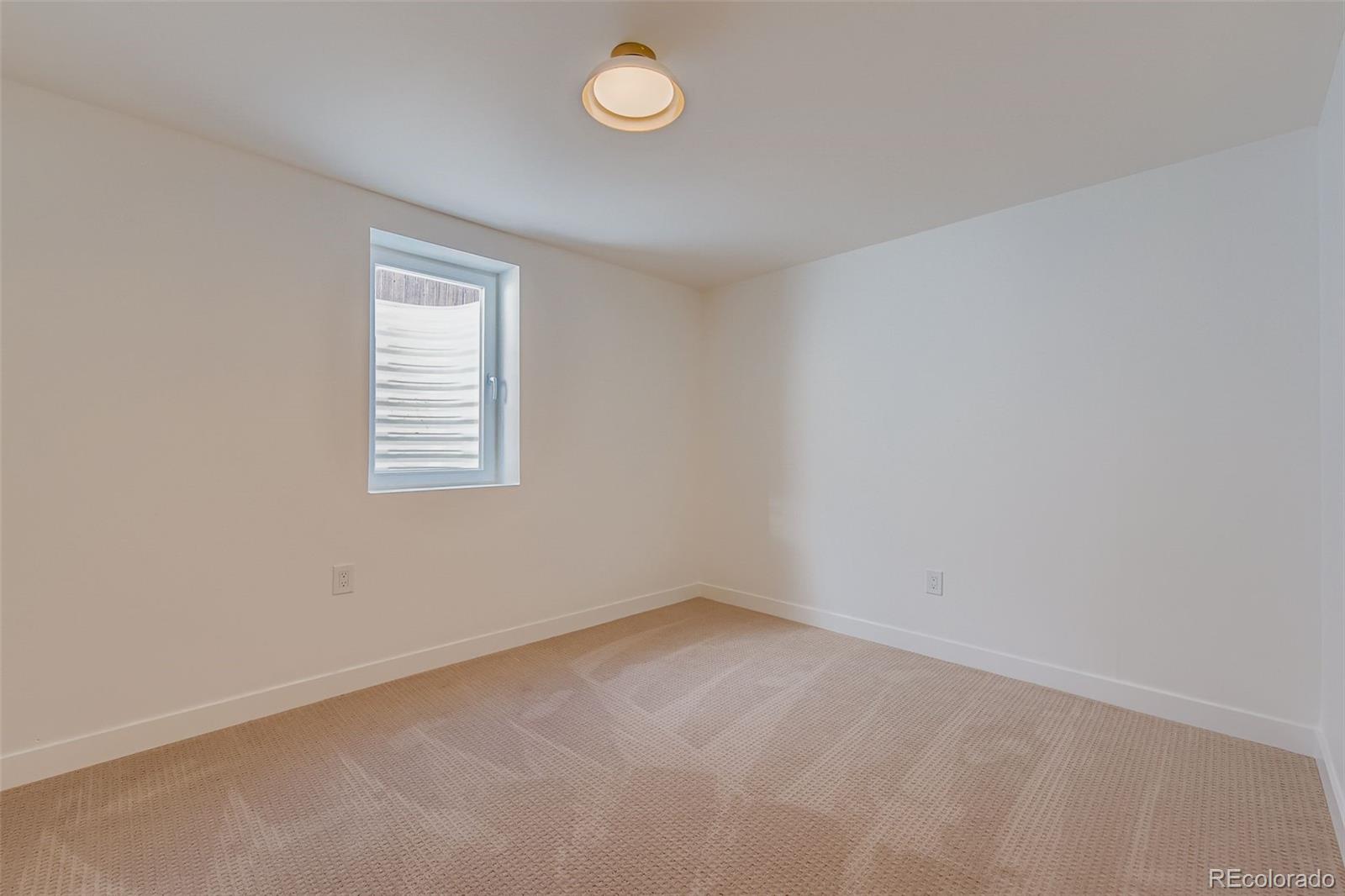 4264 W Radcliff Avenue Denver CO 80236