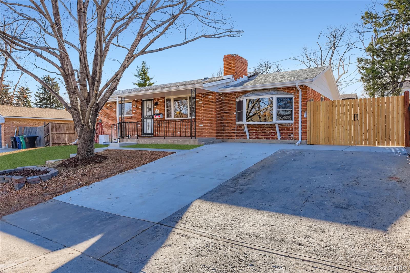 4264 W Radcliff Avenue Denver CO 80236
