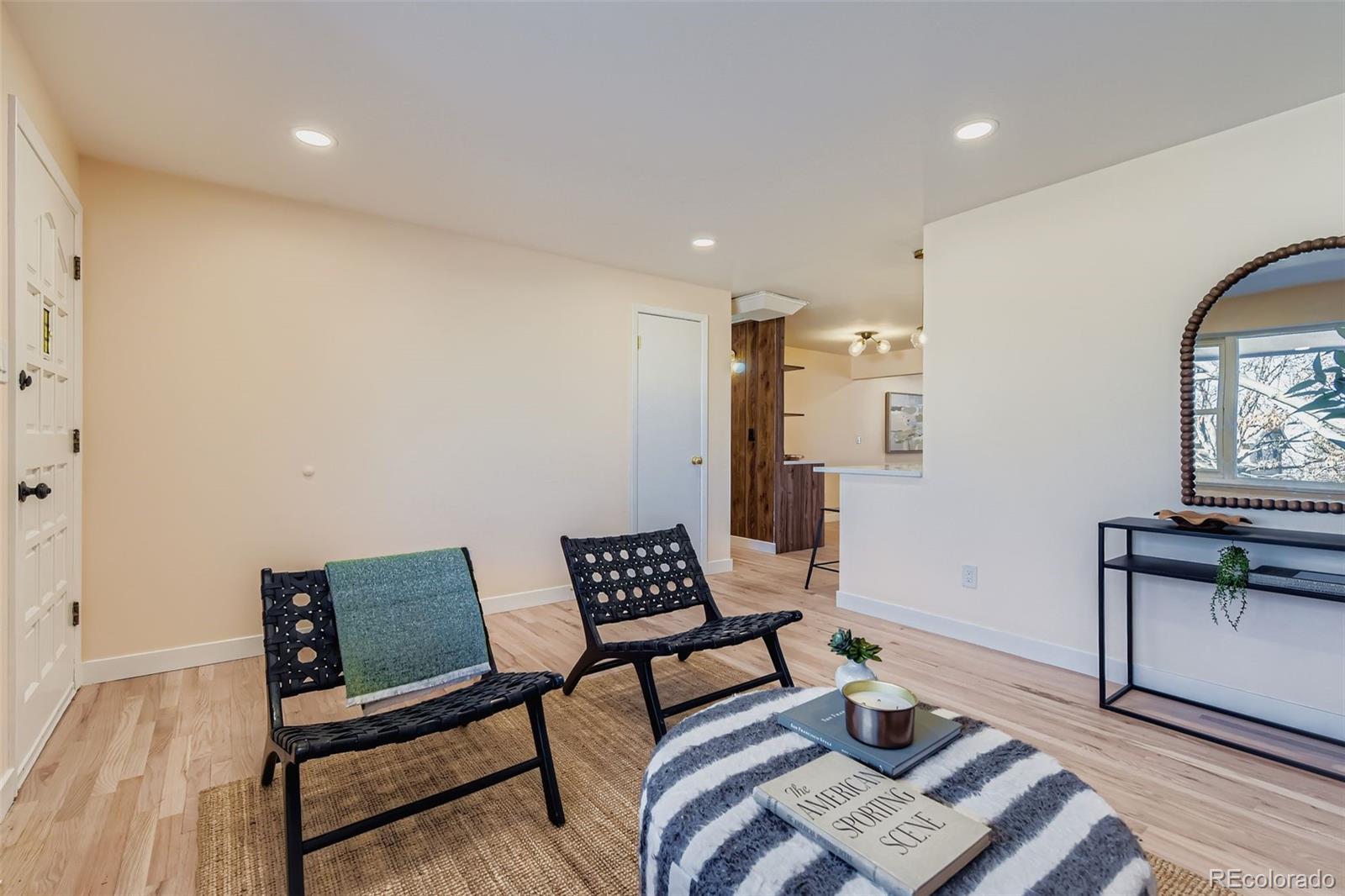 4264 W Radcliff Avenue Denver CO 80236