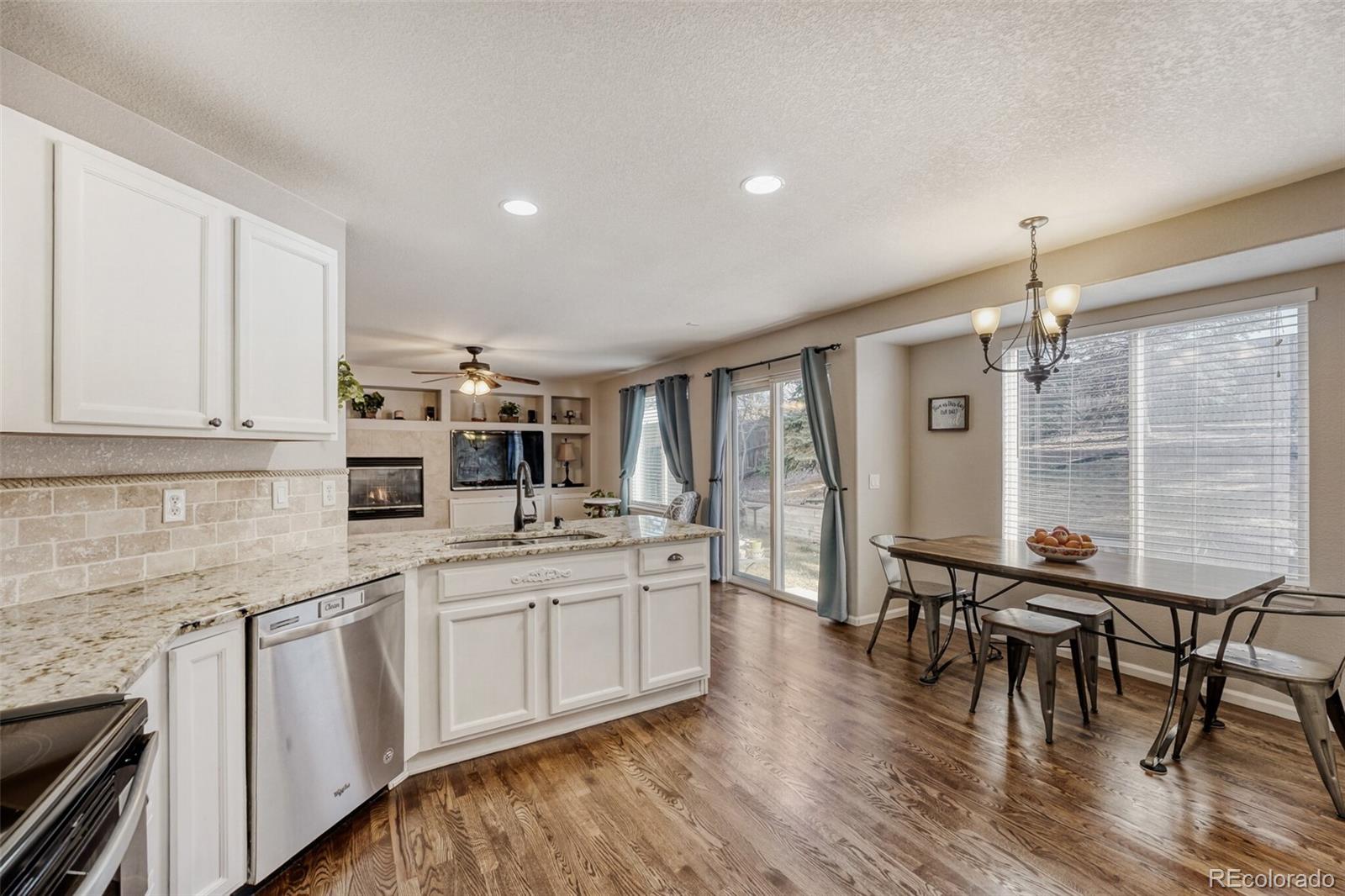 6086 S Ukraine Street Aurora CO 80015
