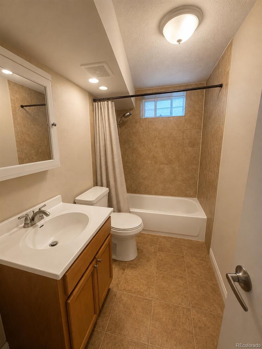 6759 W Louisiana Place Lakewood CO 80232