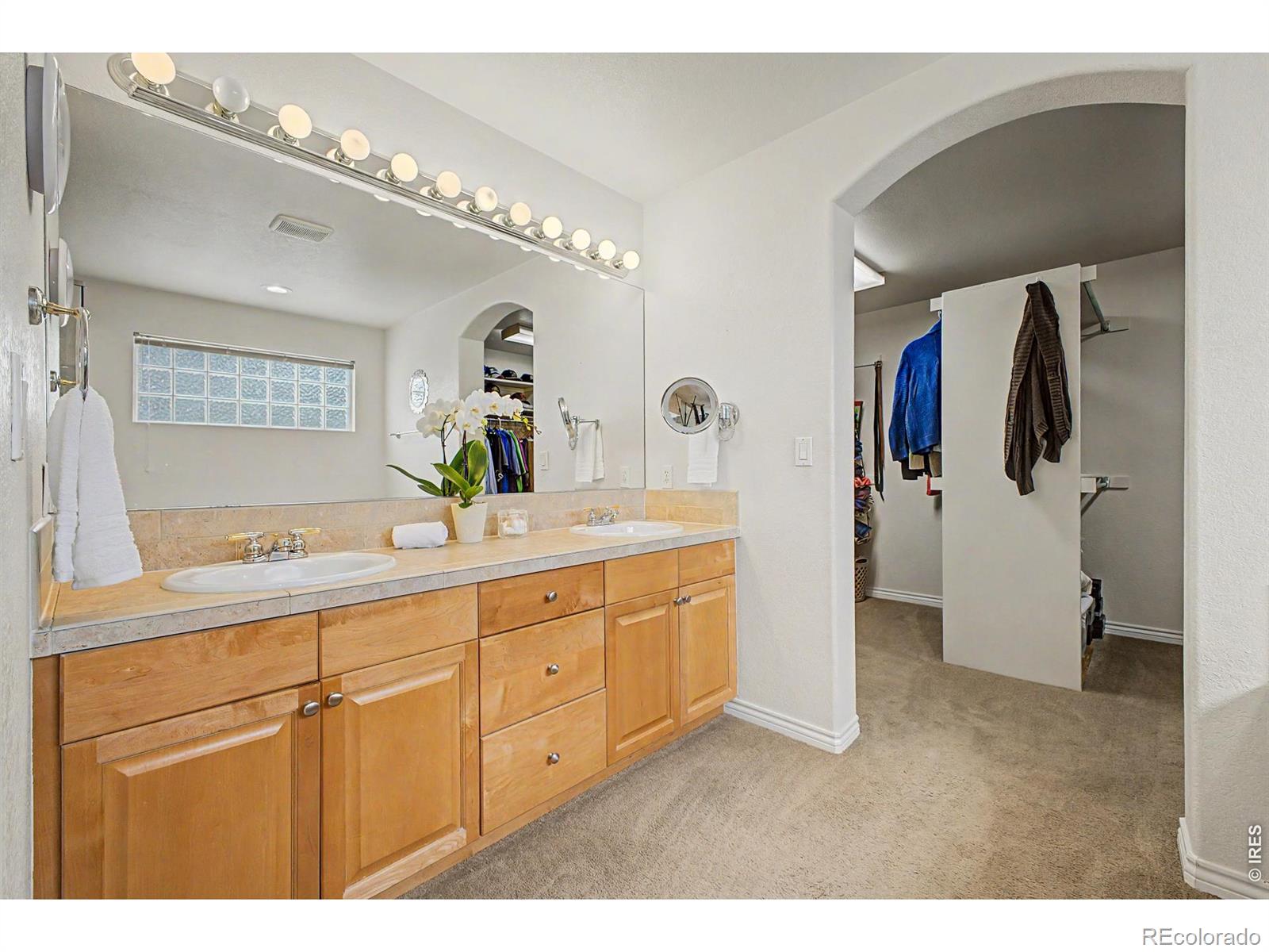 1044 Willow Creek Circle Longmont CO 80503