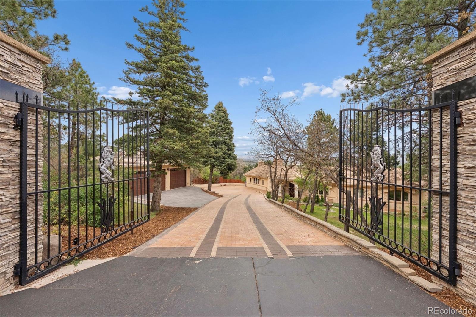 41 Alta Vista Road Colorado Springs CO 80906