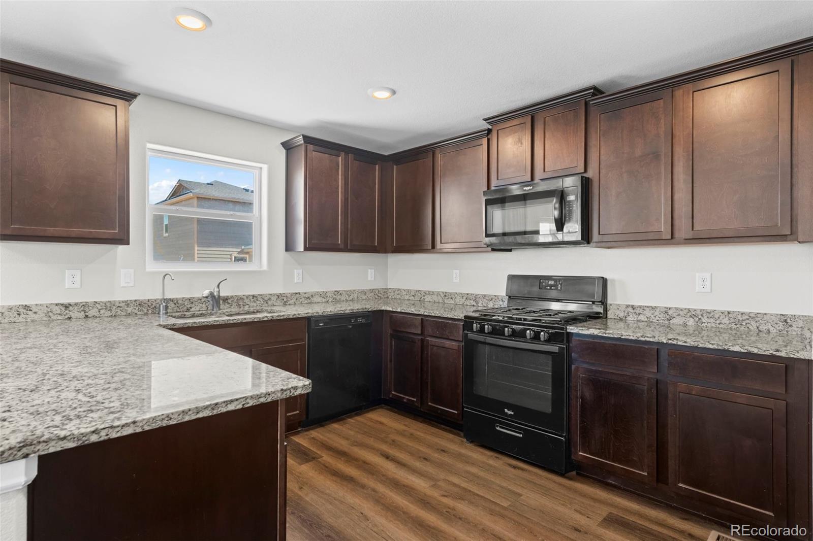 2082 Monte Vista Drive Lochbuie CO 80603