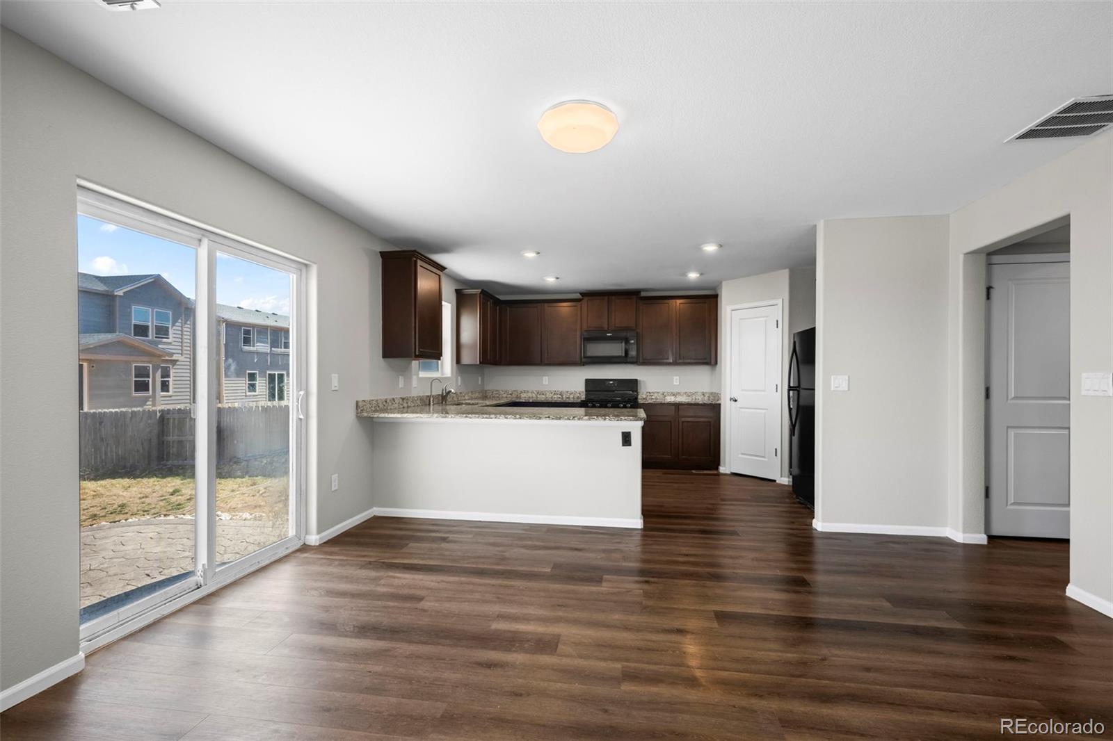 2082 Monte Vista Drive Lochbuie CO 80603