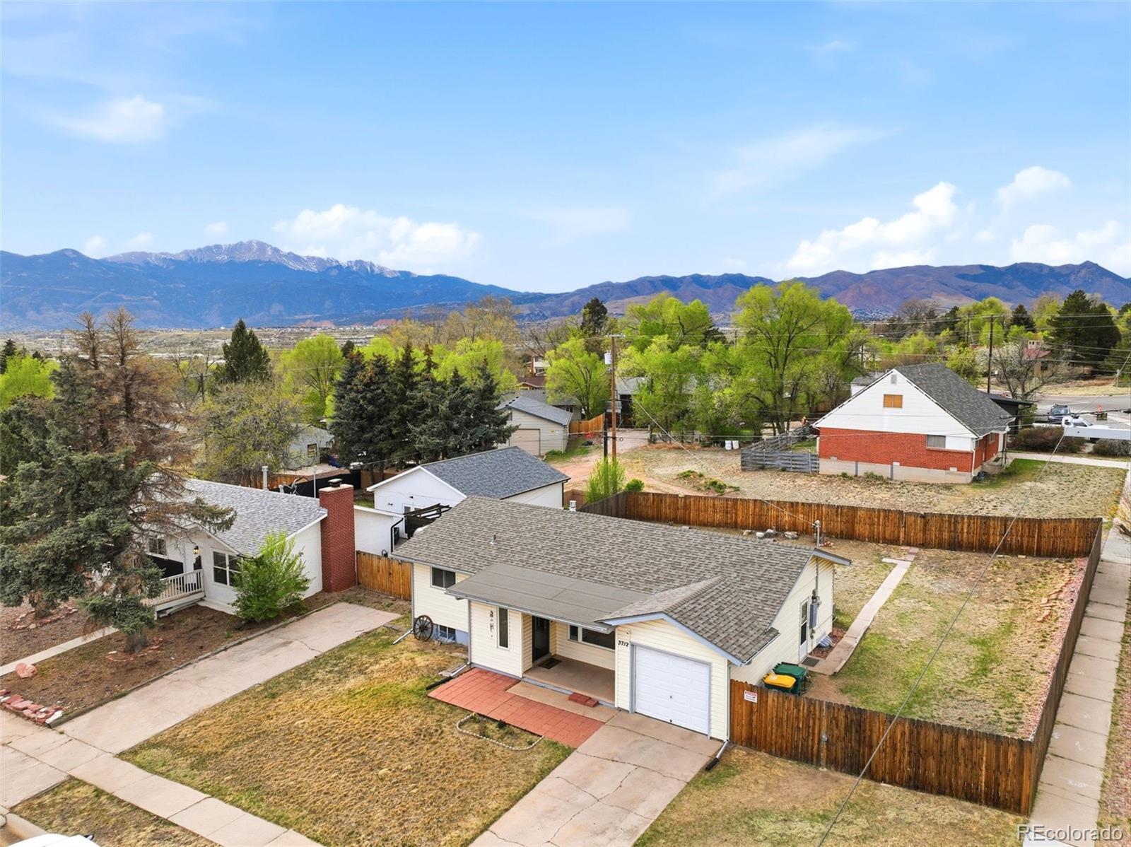 3712 Sheffield Lane Colorado Springs CO 80907